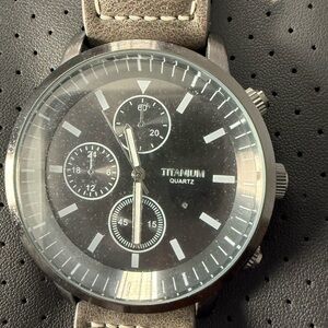 Titanium Quartz Watch with Leather Strap, large face.